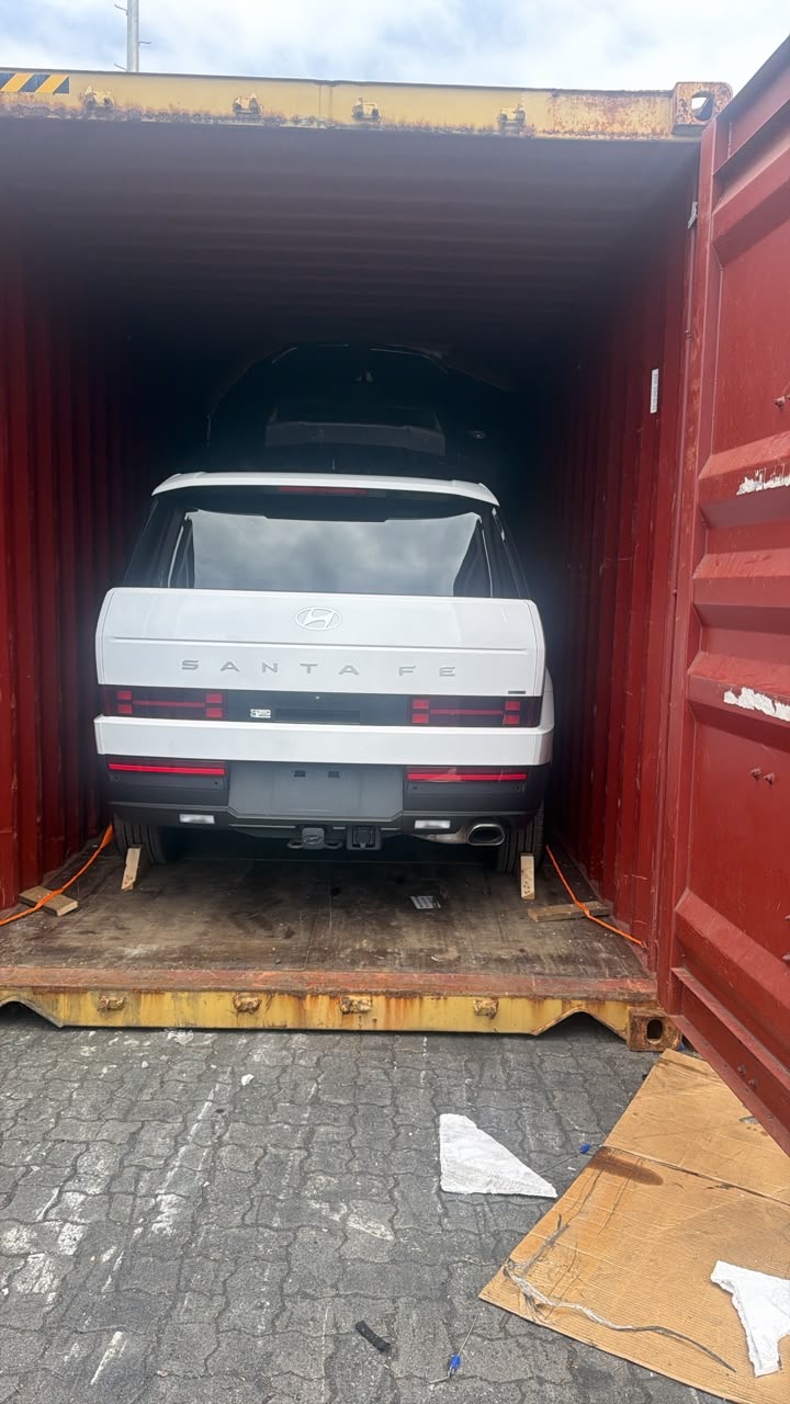 Asante International shipping and logistics operations